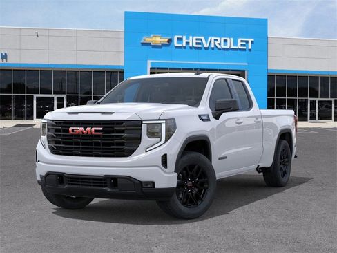 New 2026 GMC Sierra 1500 Elevation image 6