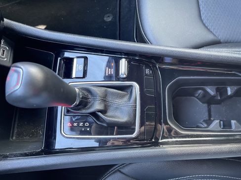 Used 2024 Jeep Compass Latitude w/ Altitude Special Edition image 28