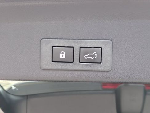 Used 2024 Subaru Ascent Touring AWD/4WD image 13