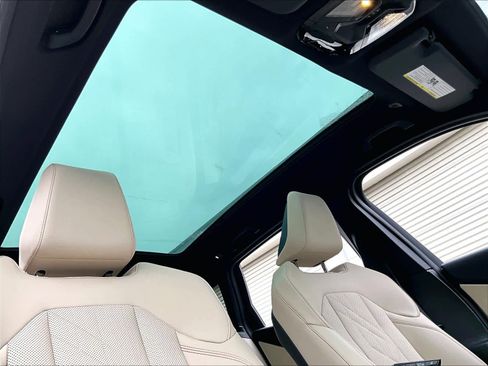 Used 2025 BMW X3 xDrive30i w/ Convenience Package image 24