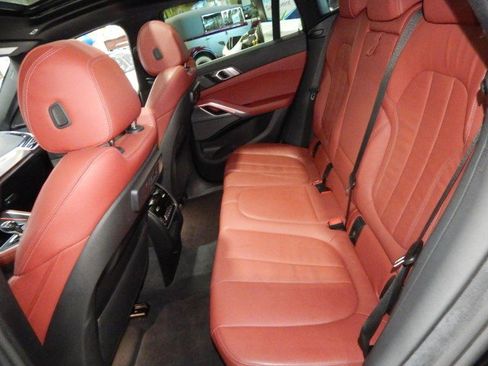 Used 2021 BMW X6 xDrive40i w/ Premium Package image 36