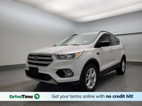 Used 2018 Ford Escape SE w/ SE Sync 3 Package image 1