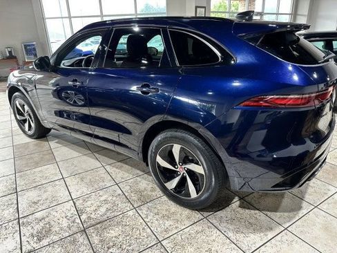 Used 2023 Jaguar F-PACE R-Dynamic S image 4