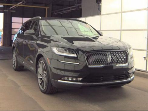 Used 2023 Lincoln Nautilus Reserve w/ Equipment Group 202A AWD/4WD image 4