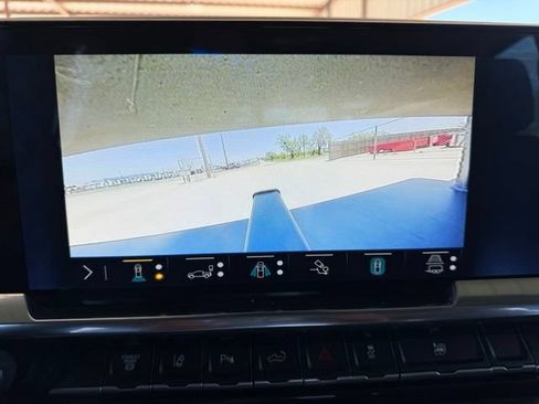 Used 2025 Chevrolet Silverado 3500 LTZ w/ LTZ Plus Package AWD/4WD image 23