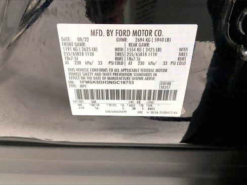 Used 2022 Ford Explorer XLT w/ Equipment Group 202A image 33