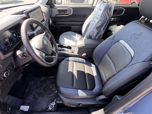 New 2025 Ford Bronco Sport Outer Banks w/ Outer Banks Tech Package+ image 17