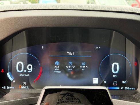 Used 2025 Ford Explorer ST-Line w/ ST-Line Street Pack image 14