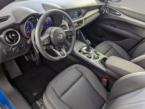 New 2025 Alfa Romeo Stelvio Sprint w/ Convenience Package image 11