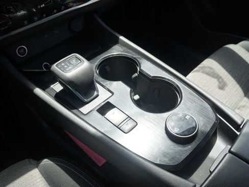 Certified 2023 Nissan Rogue SV AWD/4WD image 15