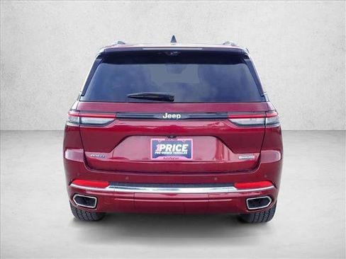 Used 2022 Jeep Grand Cherokee Overland w/ Advanced Protech Group III AWD/4WD image 3