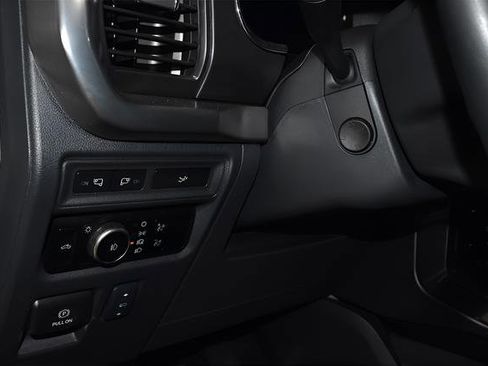 Used 2023 Ford F150 Lariat w/ Equipment Group 502A High image 30