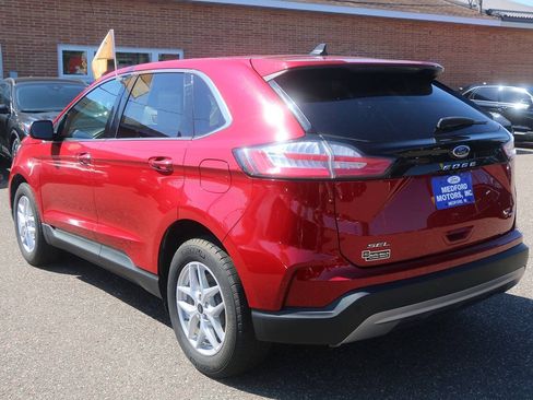Certified 2023 Ford Edge SEL w/ Convenience Package AWD/4WD image 3
