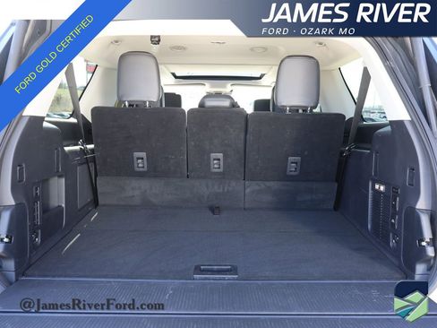 Certified 2025 Ford Expedition Max Platinum image 15