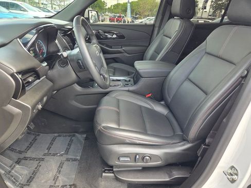 Certified 2023 Chevrolet Traverse RS w/ LPO, Floor Liner Package image 5