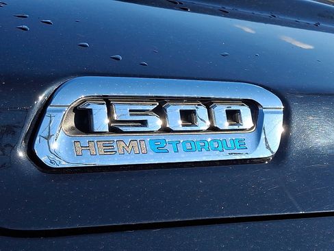 Used 2024 RAM 1500 Limited w/ Body Color Bumper Group image 30