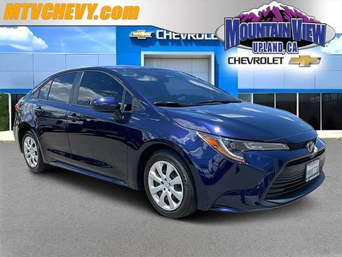 Used 2024 Toyota Corolla LE FWD image 1