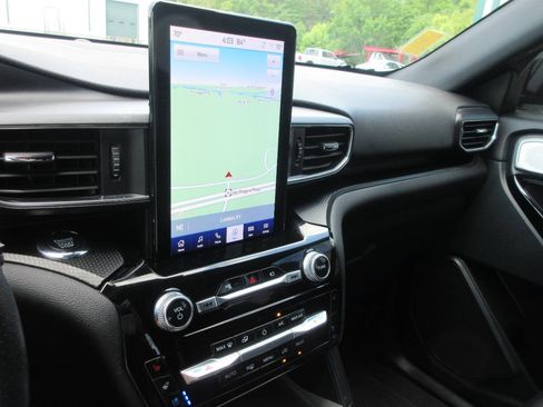 Used 2023 Ford Explorer ST w/ Equipment Group 401A AWD/4WD image 12