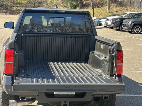 New 2026 Toyota Tacoma TRD Off-Road AWD/4WD image 21