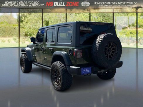 Used 2021 Jeep Wrangler Unlimited Sport AWD/4WD image 3