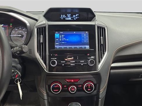 Used 2023 Subaru Crosstrek 2.0i Premium image 17