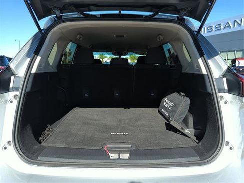 Certified 2025 Nissan Rogue S image 15