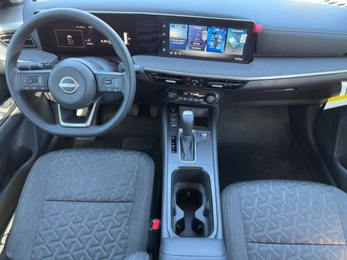 New 2026 Nissan Kicks SV image 14