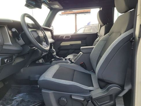 New 2025 Ford Bronco 2-Door AWD/4WD image 4