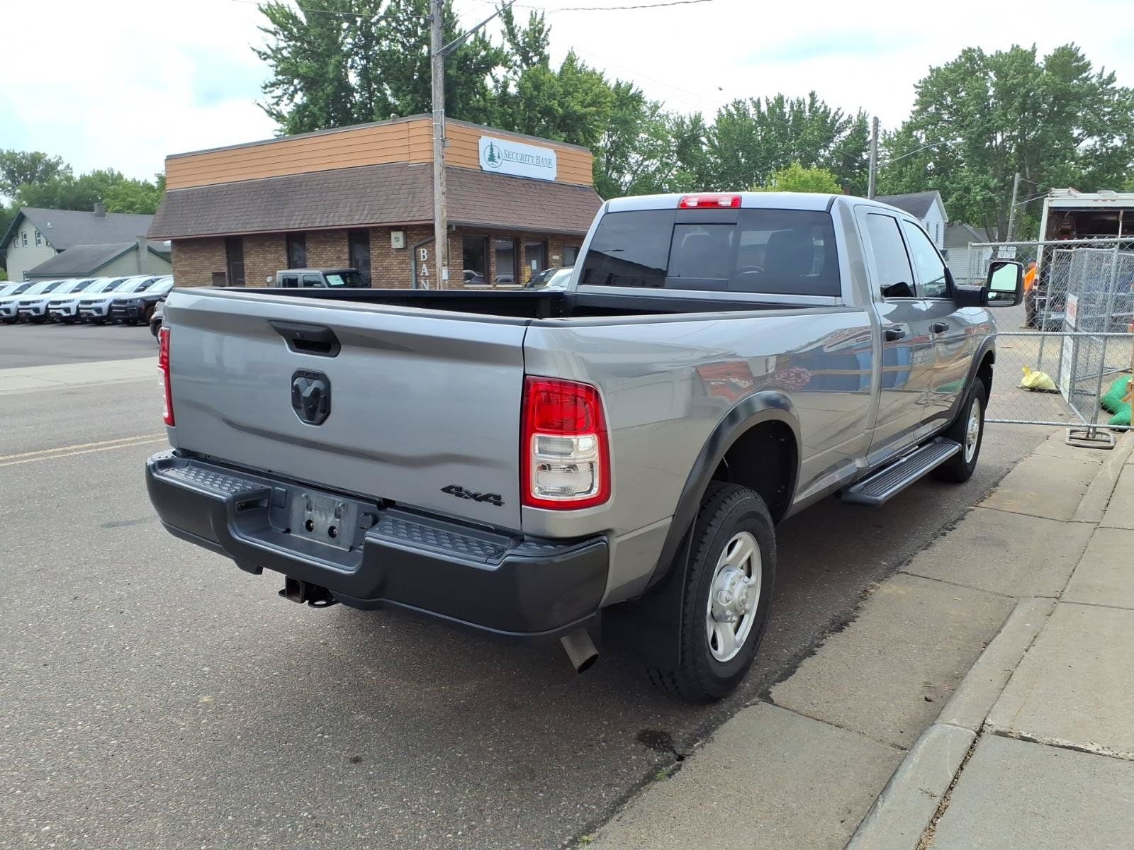 Used 2024 RAM 2500 Tradesman w/ Snow Chief Group AWD/4WD image 6