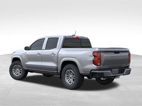 New 2026 Chevrolet Colorado LT w/ LT Convenience Package AWD/4WD image 3