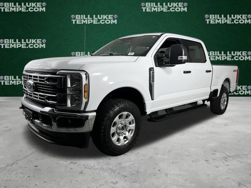 Used 2024 Ford F250 XLT image 3
