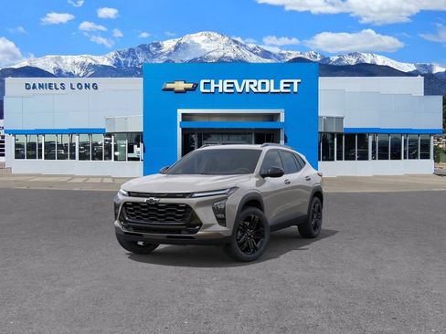 New 2026 Chevrolet Trax ACTIV w/ Sunroof Package FWD image 8