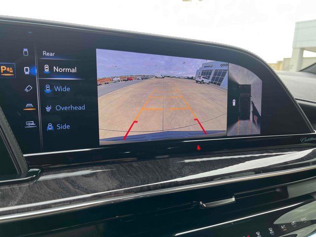 Used 2023 Cadillac Escalade Premium Luxury RWD image 30