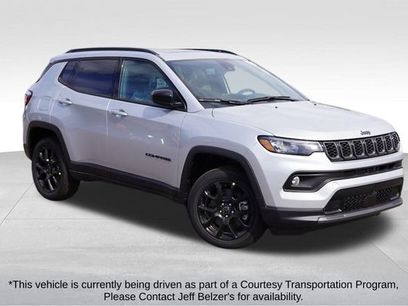 New 2025 Jeep Compass Latitude w/ Sun & Sound Group