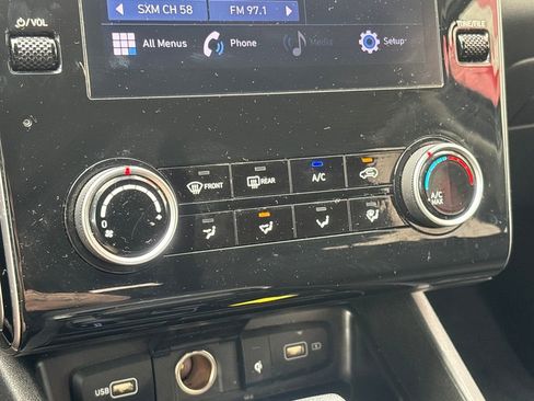 Used 2023 Hyundai Tucson SEL image 12