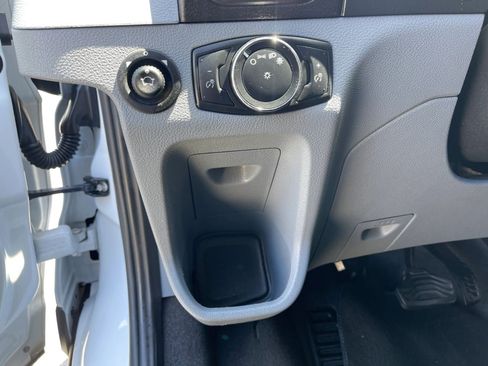 Used 2018 Ford Transit 350 XLT RWD image 28