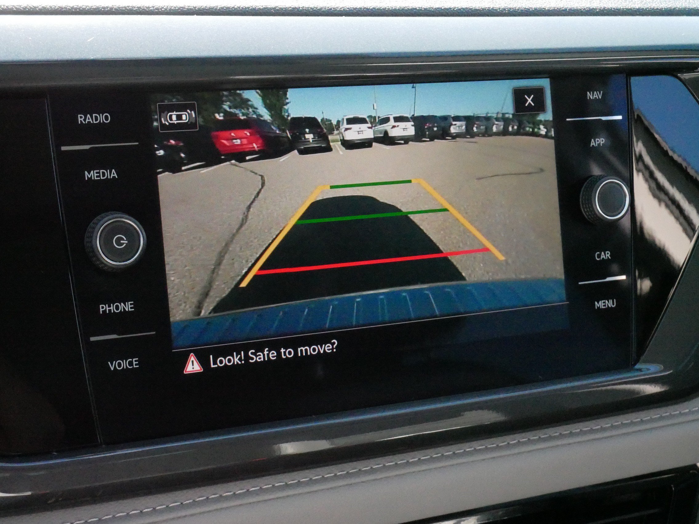 Certified 2023 Volkswagen Taos SEL AWD/4WD image 31
