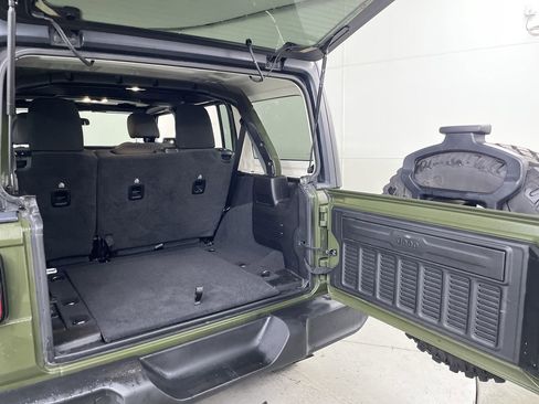 Used 2021 Jeep Wrangler Unlimited Sport image 20