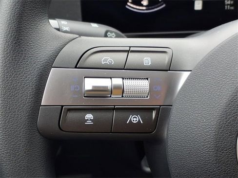 New 2026 Hyundai Kona SE image 21