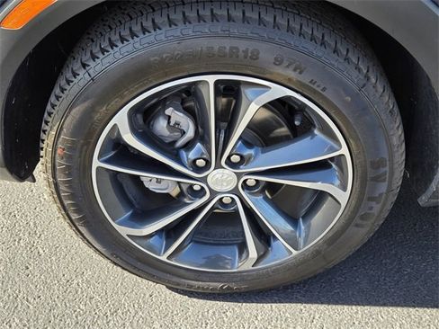 Used 2021 Buick Encore GX Select image 9