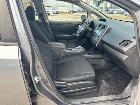 Used 2015 Nissan Leaf S w/ Charge Package image 13