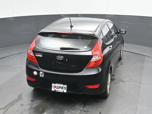 Used 2014 Hyundai Accent SE FWD image 26