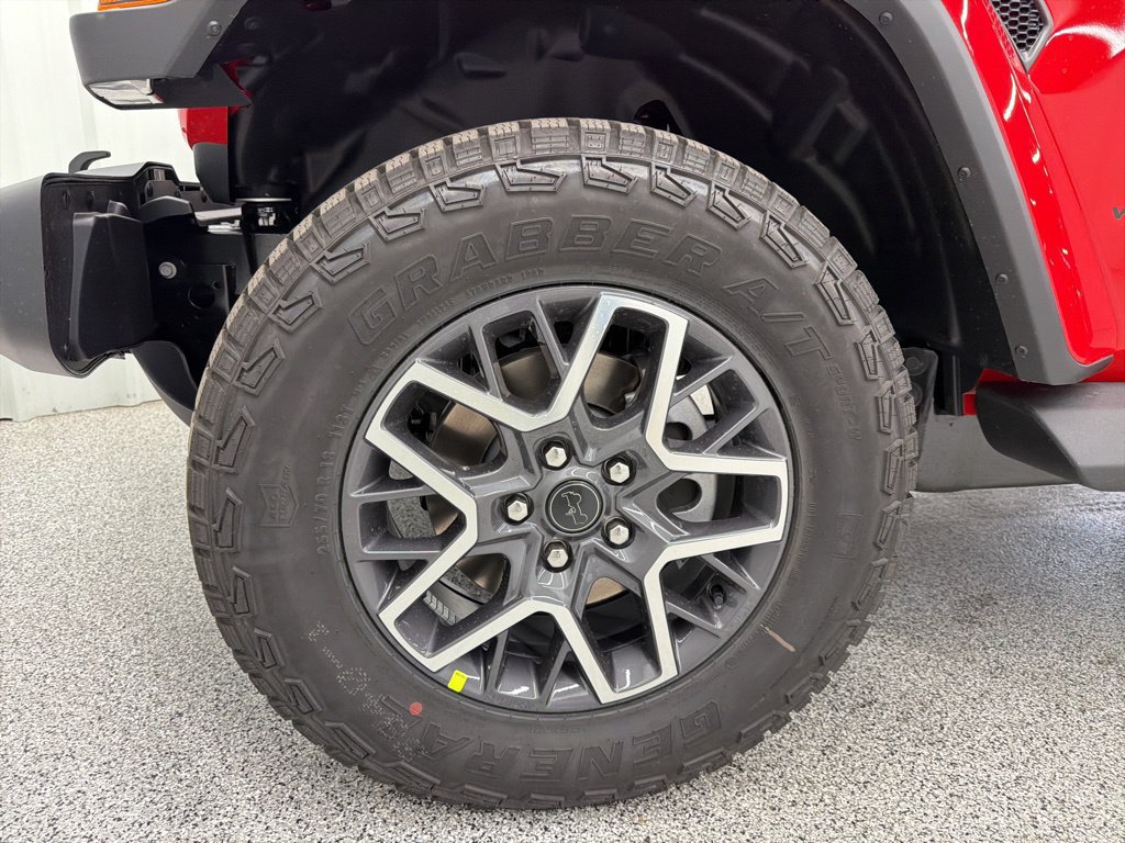 New 2026 Jeep Wrangler Unlimited Sahara AWD/4WD image 11