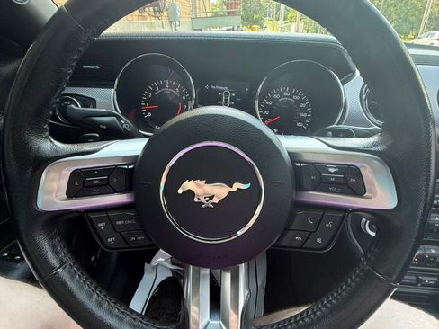 Used 2016 Ford Mustang Coupe RWD image 20