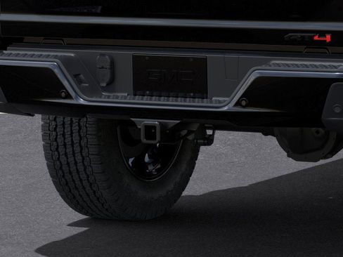 New 2025 GMC Canyon AT4 w/ Nightfall Edition image 36