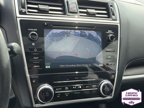 Used 2019 Subaru Outback 2.5i Limited AWD/4WD image 21