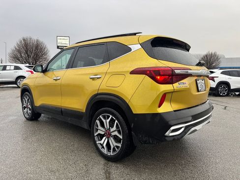 Used 2023 Kia Seltos SX w/ SX Sunroof Package image 4