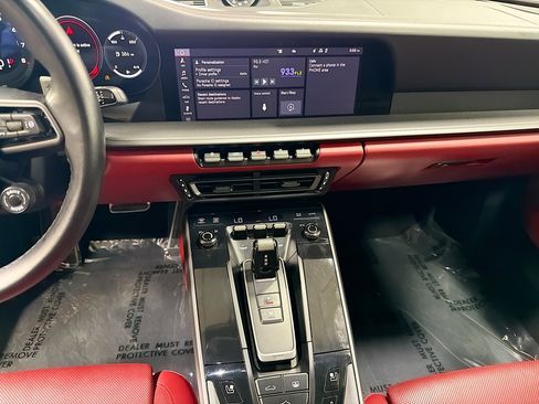 Certified 2020 Porsche 911 Carrera 4S w/ Sport Package AWD/4WD image 17