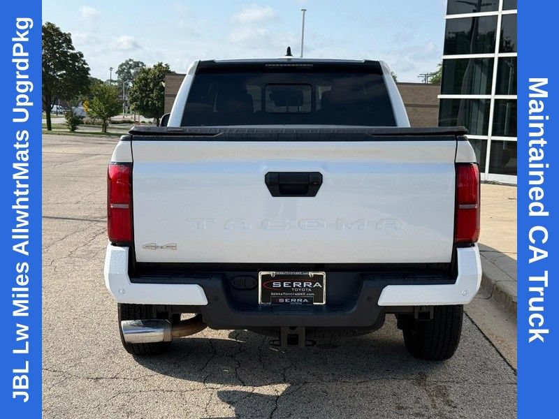 Used 2024 Toyota Tacoma SR5 w/ SR5 Upgrade Package AWD/4WD image 4