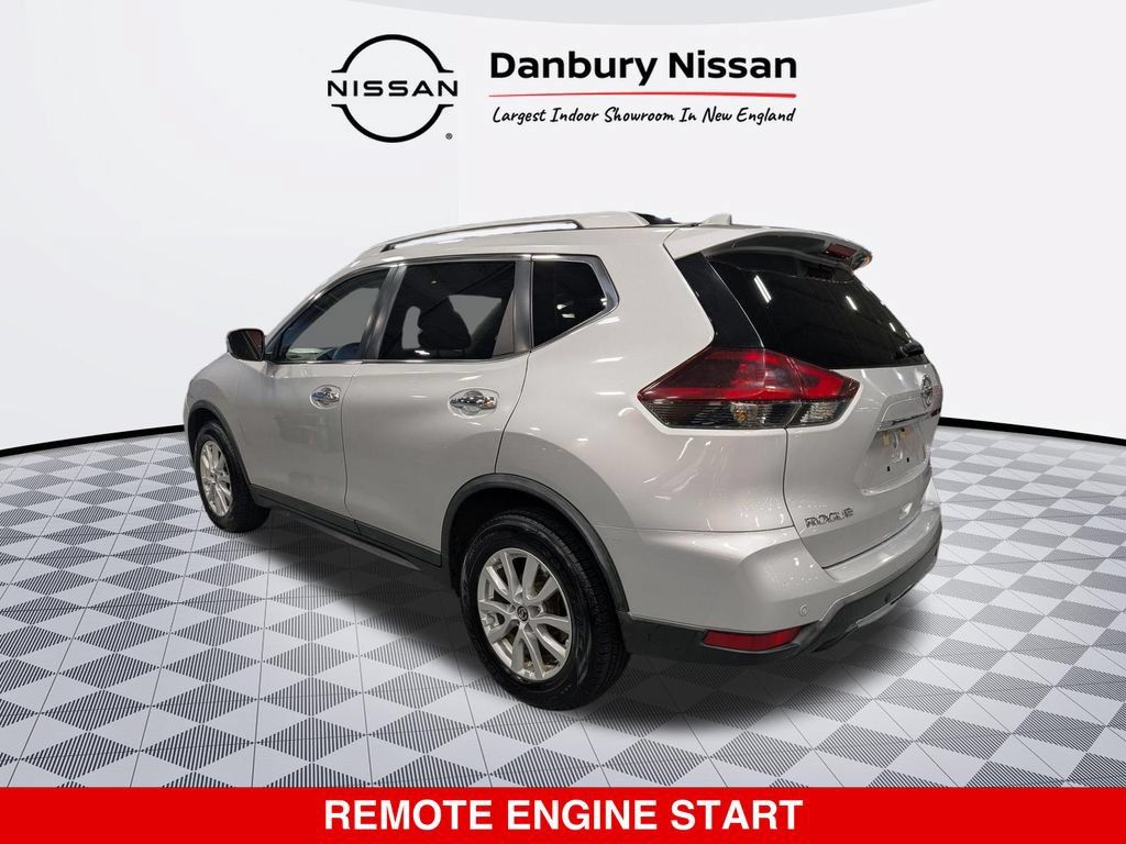 Used 2020 Nissan Rogue SV AWD/4WD image 5